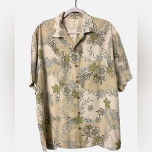 Tommy Bahama 100% Silk Short Sleeve Floral Button Down Shirt Cream/Green XL